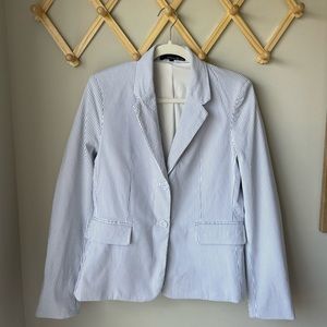 Amanda & Chelsea Seersucker Blue/White Blazer, Double Button Closure, Size Large